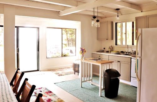 New Harbor House | Pemaquid Trail Cottage
