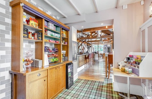 Newton St Loe Ski Chalet | Pemberley Watersedge Lodge