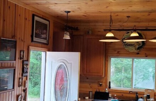 Pembine Cottage | Pembine Northwoods Cabin