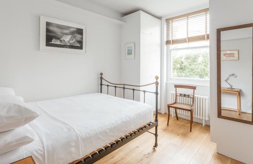Pembridge Apartment | Pembridge Villas IV by Onefinestay