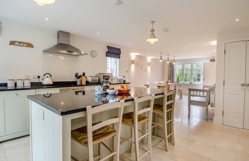 Walberswick House | Pembroke Cottage - Four Bedroom House, Sleeps 6