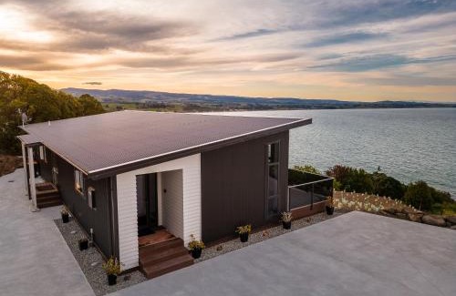 Moeraki House | Pembroke Heights