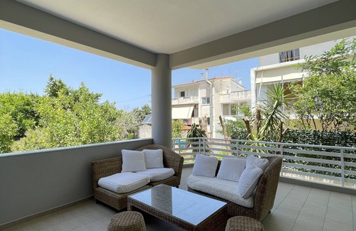 Egira Apartment | PeMel Grand apartment , 50m from the beach