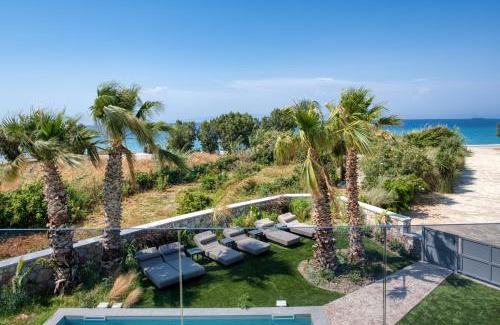 Petaloudes Villa | Penélope Beachfront Villa