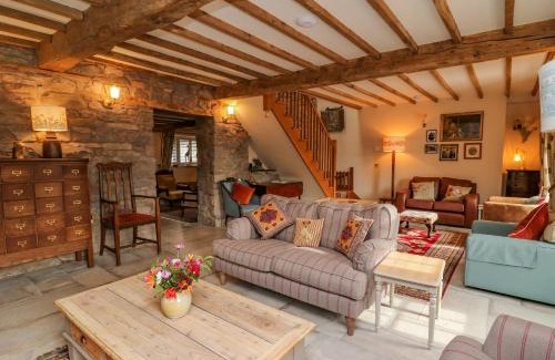 Brecon House | Pen Bont Home Farm