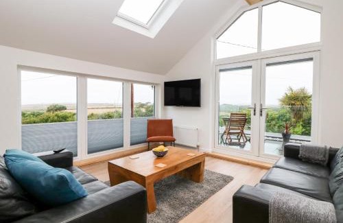 Helston House | Pen Chy