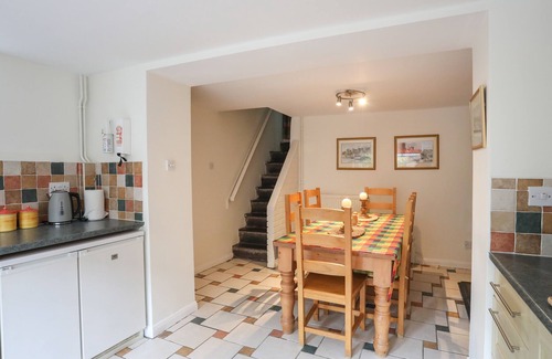 Rhondda Cottage | Pen Dinas