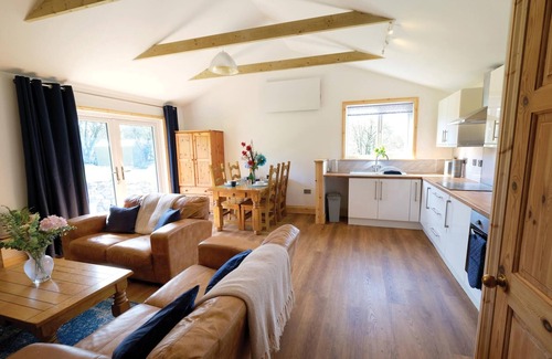 Llanrhidian Higher Cottage | Pen Dragon - 2 Bedroom Cottage - Pen-Clawdd