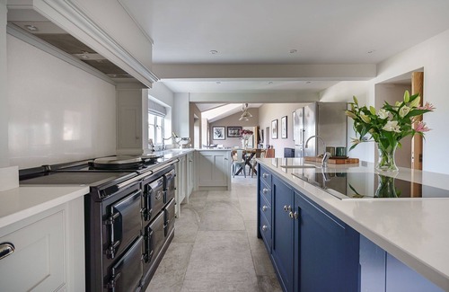 Abersoch Cottage | Pen y Bryn - a cottage that sleeps 10 guests in 5 bedrooms