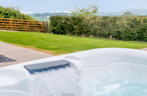 Llannefydd House | Pen Y Gaer