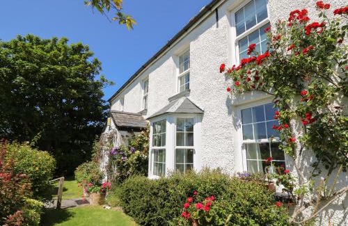 Aberporth House | Pen y Graig