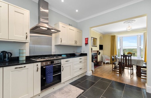Penally Cottage | Penalun House - Beautiful Sea Views