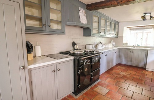 Llandrindod Wells Cottage | Penarth