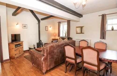 Carperby House | Pencroft Cottage