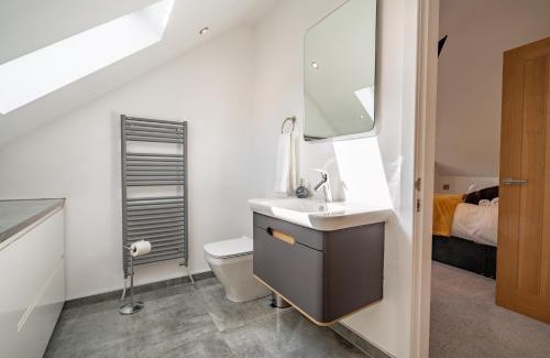 Higher Walton House | Pendle View Sleeps 8 with Hot Tub