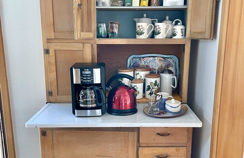 Bayview House | PendOrielle Pines Getaway