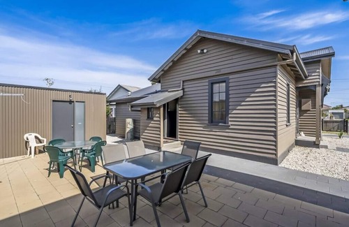 Invermay House | Penfold Cottage 1 km from CBD Launceston Invermay +freeWIFI
