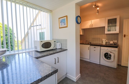 Newlyn House | PENGULLYN, pet friendly, country holiday cottage in Newlyn