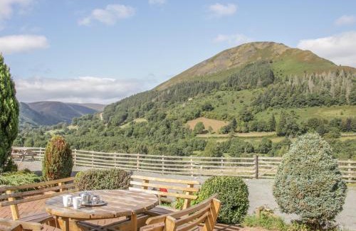 Llangynog House | Pengwern