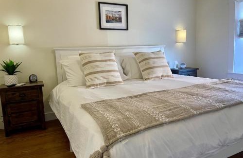 Portsmouth Apartment | Penhallow Suite Downtown Portsmouth