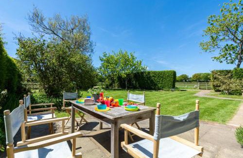 Abbess Roding House | Penhill Cottage
