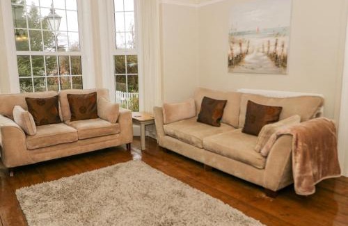 Penmaenmawr House | Penholm