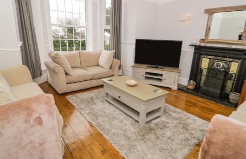 Penmaenmawr House | Penholm