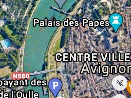 Avignon House | Peniche Imagine