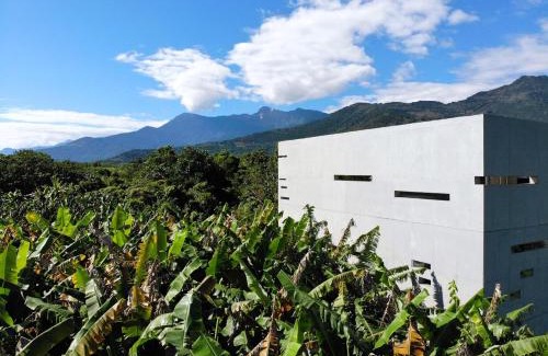 Shoufeng Bed & Breakfast | Penlai Home