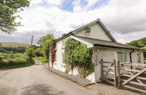 Rhayader House | Penlone Cottage
