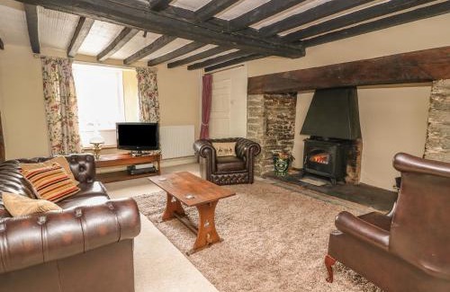 Rhayader House | Penlone Cottage