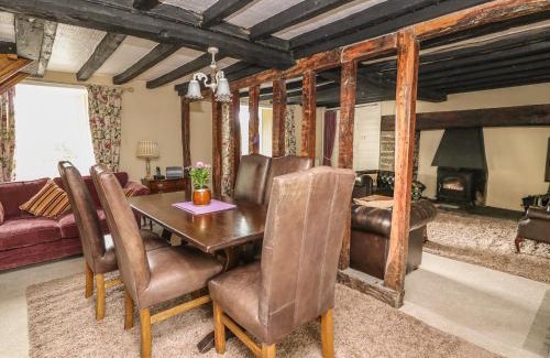 Rhayader House | Penlone Cottage