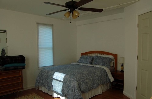 Bellefonte Apartment | Penn State ALL Events rental 12 minutes from the stadium.