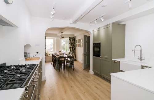 Penny Bridge House | PENNY BRIDGE HOUSE, pet friendly, with open fire in Ulverston