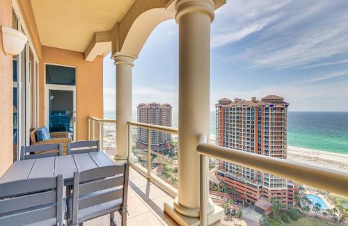 Pensacola Beach Apartment | Pensacola Beach Penthouse with View and Pool Access!