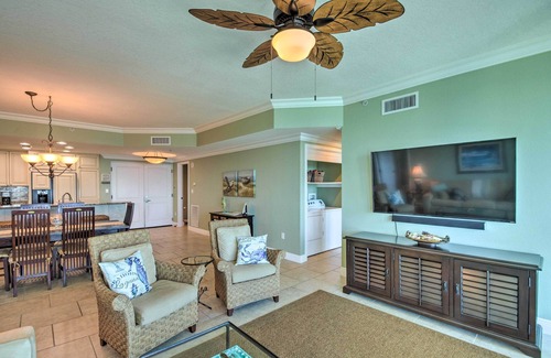 Pensacola Beach Apartment | Pensacola Beach Resort Condo With Beach Access!