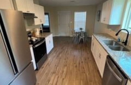 Warrington House | Pensacola Place and Navy-Aid'er