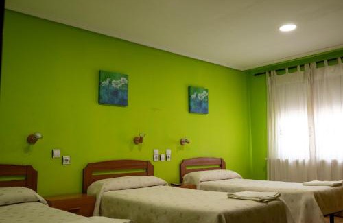 Pinseque House | Pensión Discoves