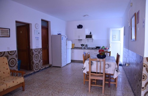 Lomo Quiebre House | Pensión Eva