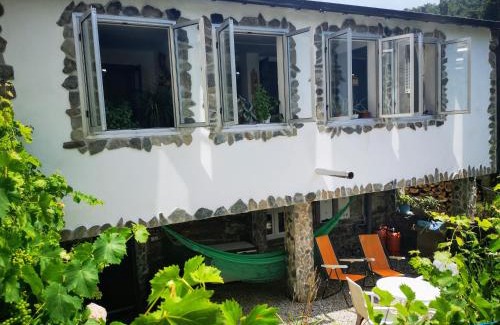 Samos House | Pensión Santa Rosa