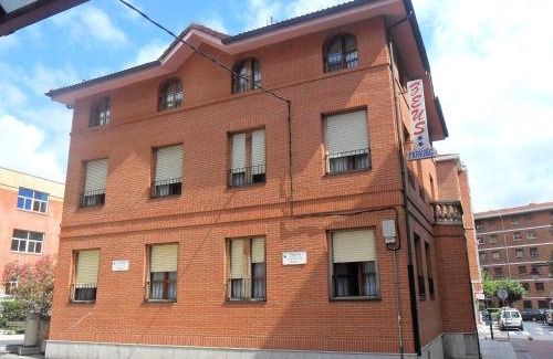 Barakaldo House | Pensión Zeus