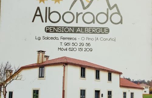 Salceda House | Pension Albergue Alborada