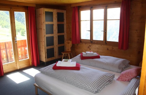Staldenried Gspon House | Pension Alpenblick