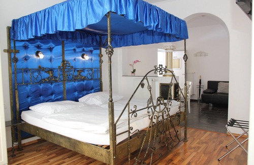 Sarching Hotel | Pension am Donaubogen