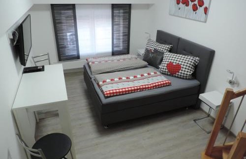 Wehringen House | Pension am Kirchberg