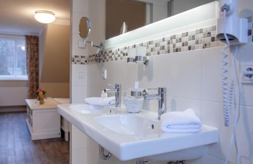 Gross Schoenebeck House | Pension am Werbellinkanal