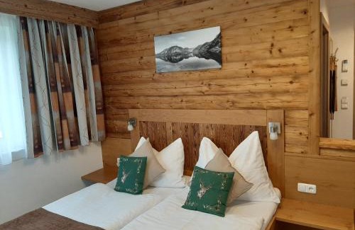 Leopoldskron-Moos House | Pension Ballwein