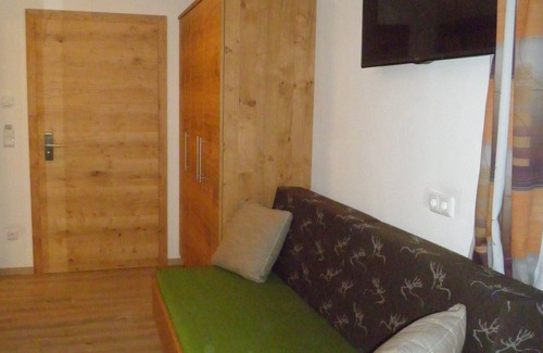 Leopoldskron-Moos House | Pension Ballwein