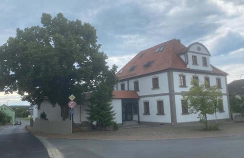 Hessdorf Hotel | Pension Bistro Zur Linde
