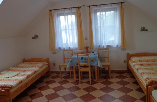 Seberov House | Pension Camp Prager